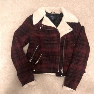 Red flannel American eagle zip up coat
